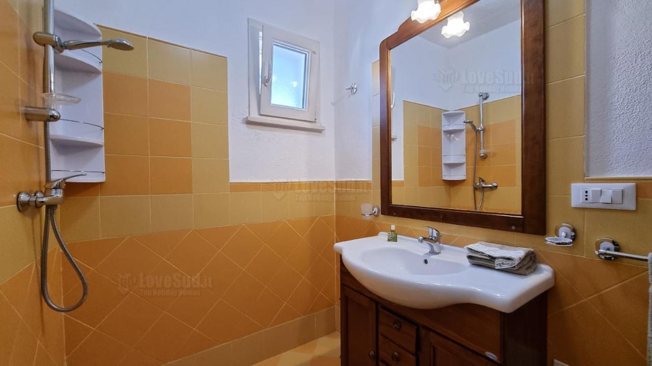 Casa Funnuvojere By Lovesud Corsano  Εξωτερικό φωτογραφία